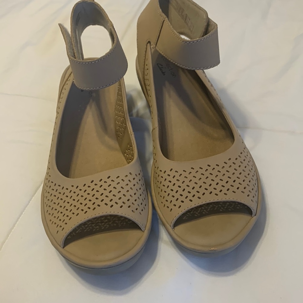 Clark’s wedge sandal